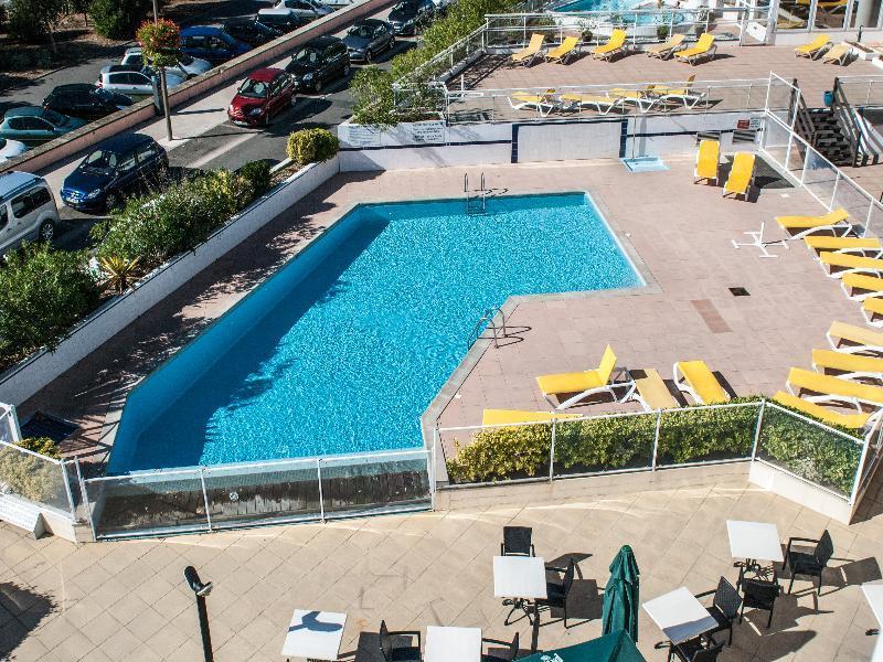 Aparthotel & Golf Sokoburu