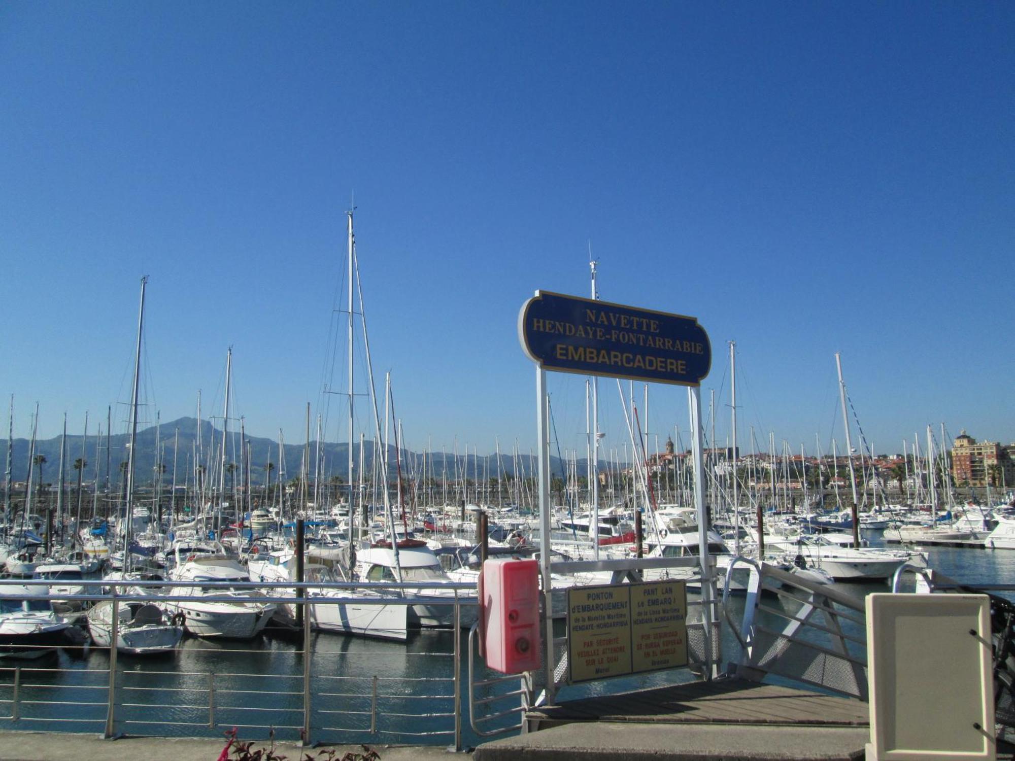 Aparthotel & Golf Sokoburu Hendaye